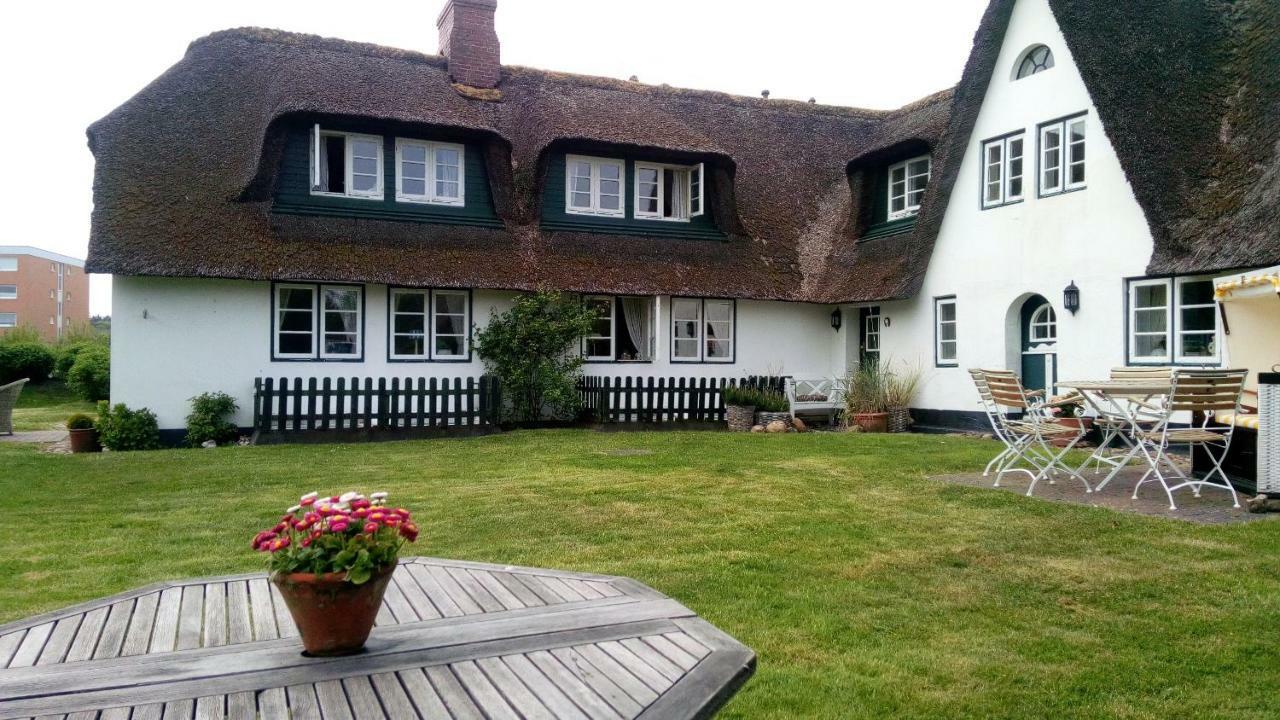 Apartment Reetdach Friesenhof Suederende Westerland